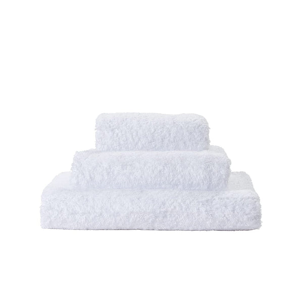 Abyss Super Pile Towel - White